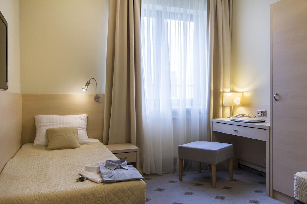 Hotel Notabene Świdnik Kamer foto